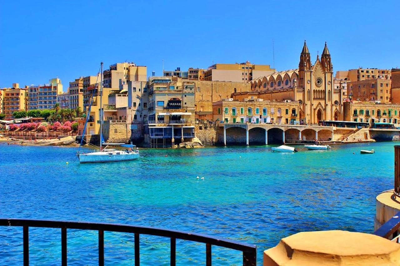 Prime Location Apartment With Side Seaviews Sliema Exterior photo